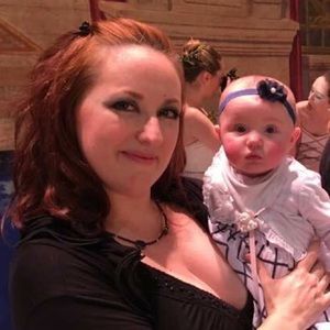 Meet your Posher, Dori